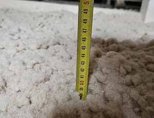 Zateplení stropu novostavby rodinného domu pomocí foukané izolace